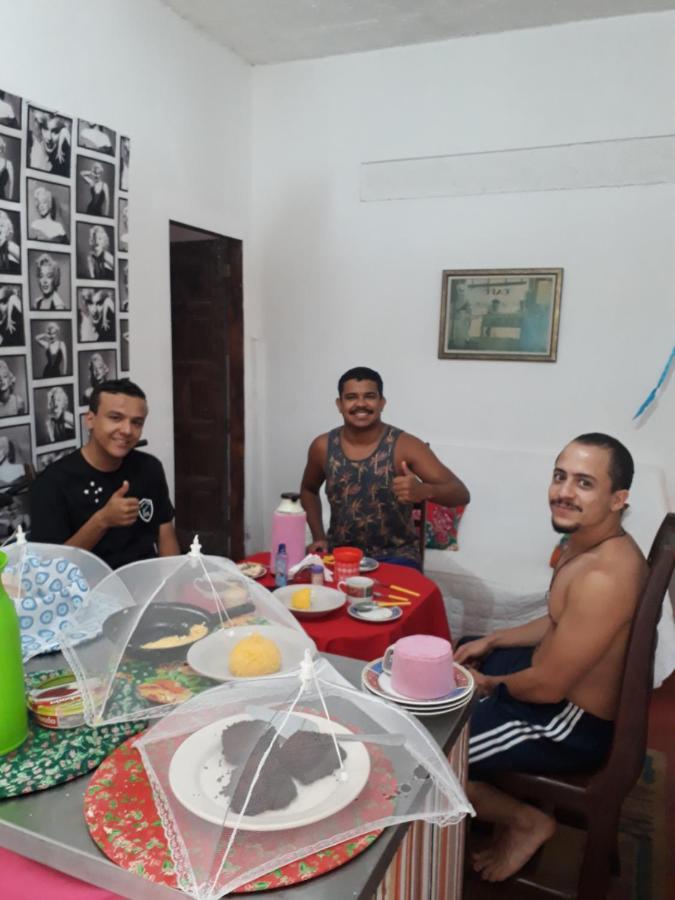 Perto Do Aeroporto De Salvador - Dona Pitanga Hostel Lauro de Freitas Zewnętrze zdjęcie