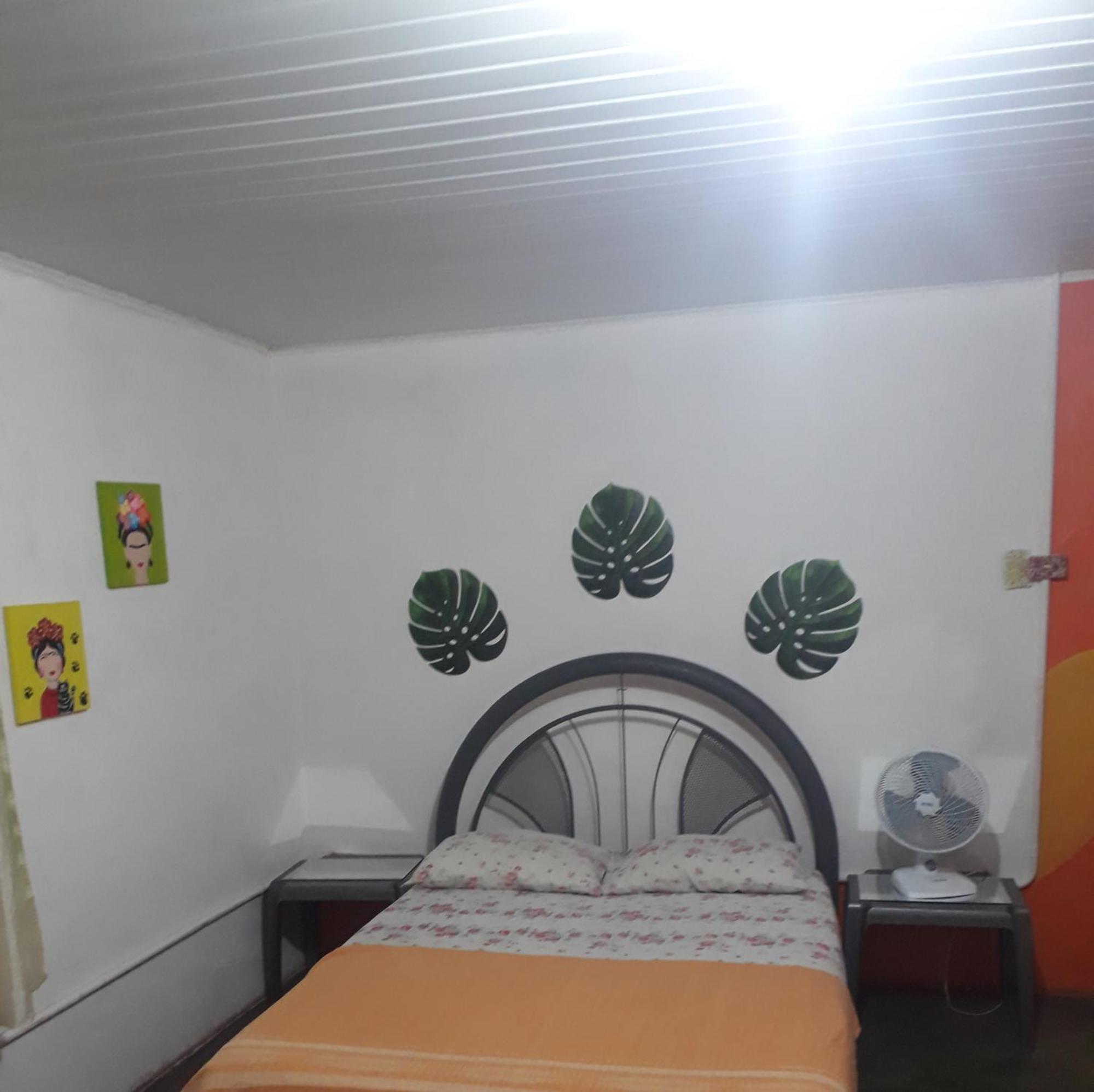 Perto Do Aeroporto De Salvador - Dona Pitanga Hostel Lauro de Freitas Zewnętrze zdjęcie