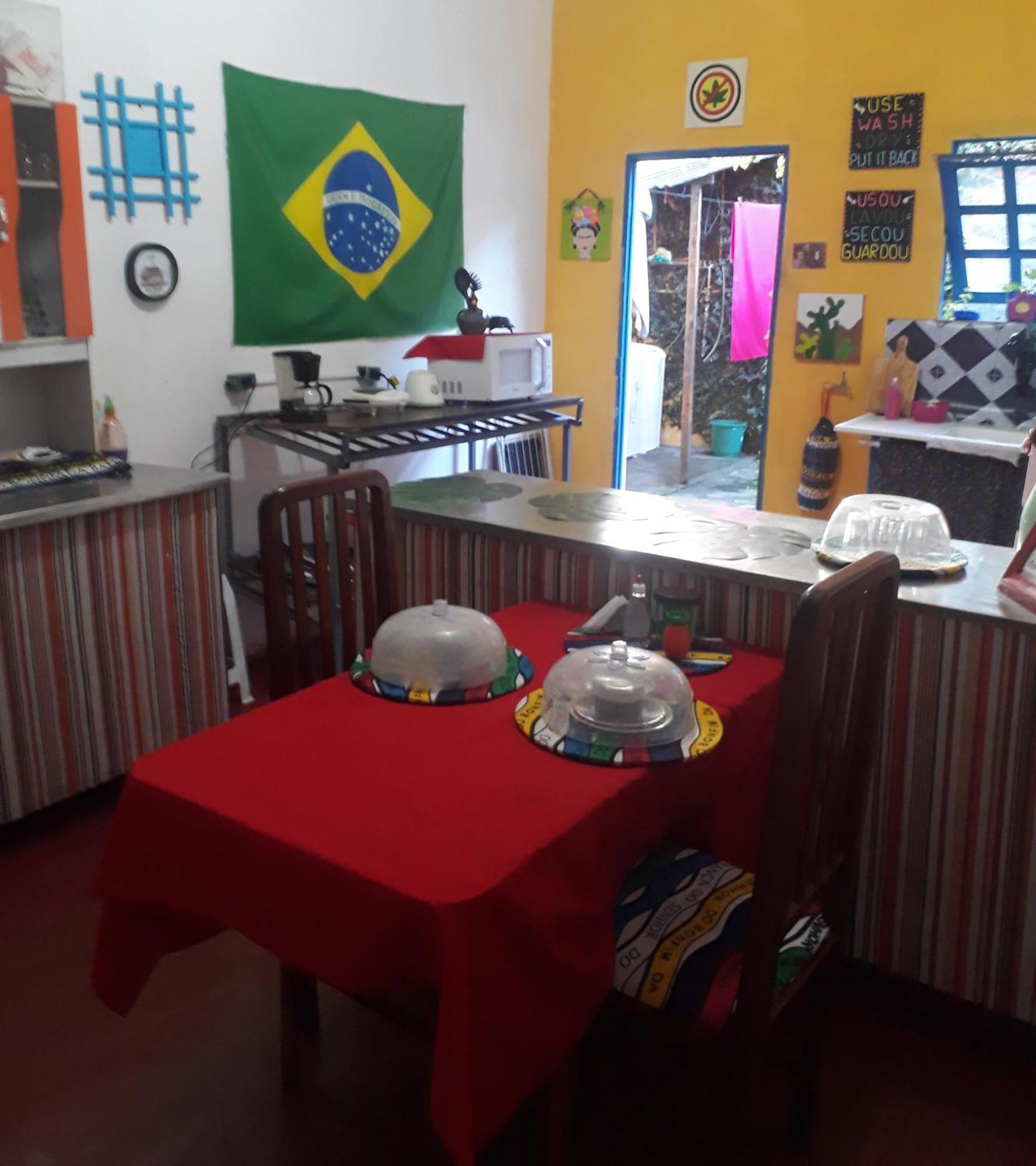 Perto Do Aeroporto De Salvador - Dona Pitanga Hostel Lauro de Freitas Zewnętrze zdjęcie